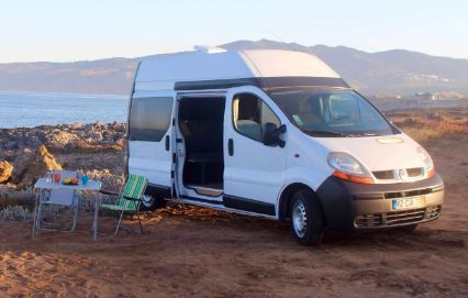 converted van renault trafic