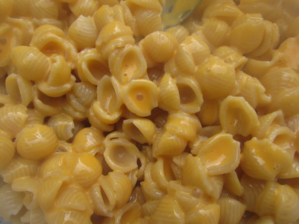 camping pasta, mac and cheese